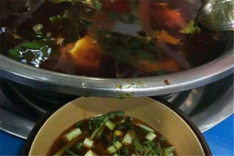 石河溪冷锅鱼
